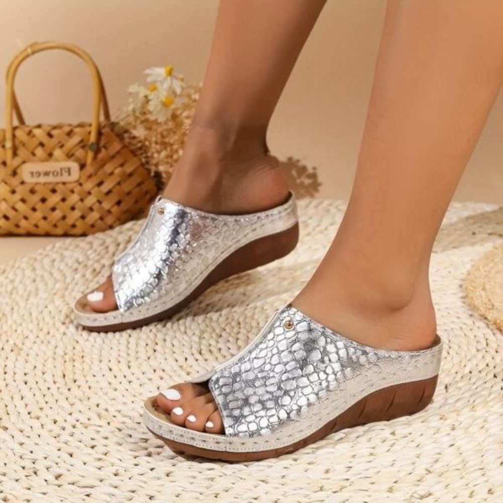 Chic Women's Sandals