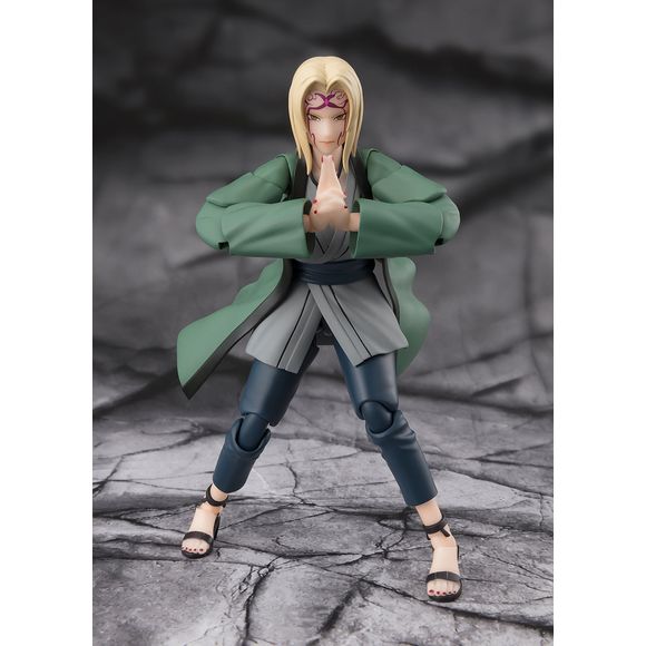 Bandai Naruto S.H.Figuarts Tsunade -The Legendary Medical Ninja- Action Figure