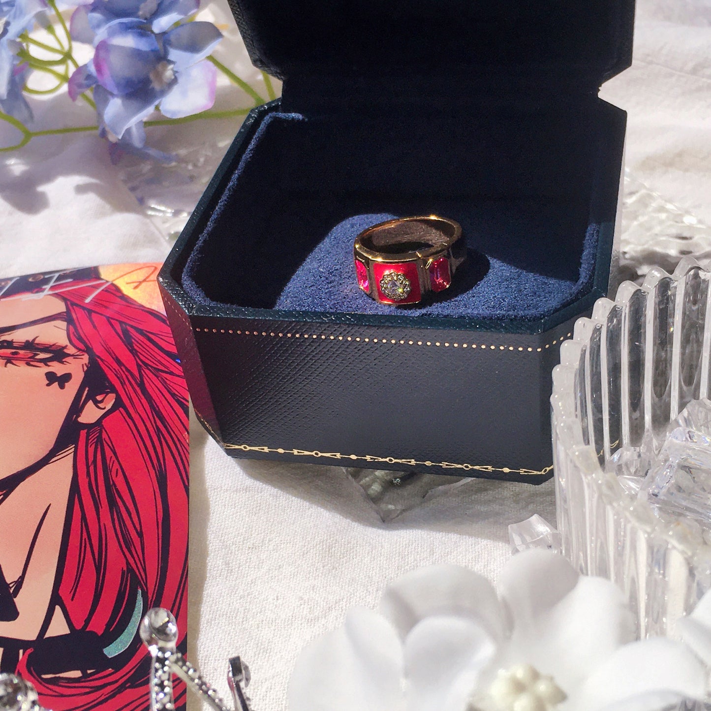 JOJO: Customized Engagement Ring with Exaggerated Vintage Design