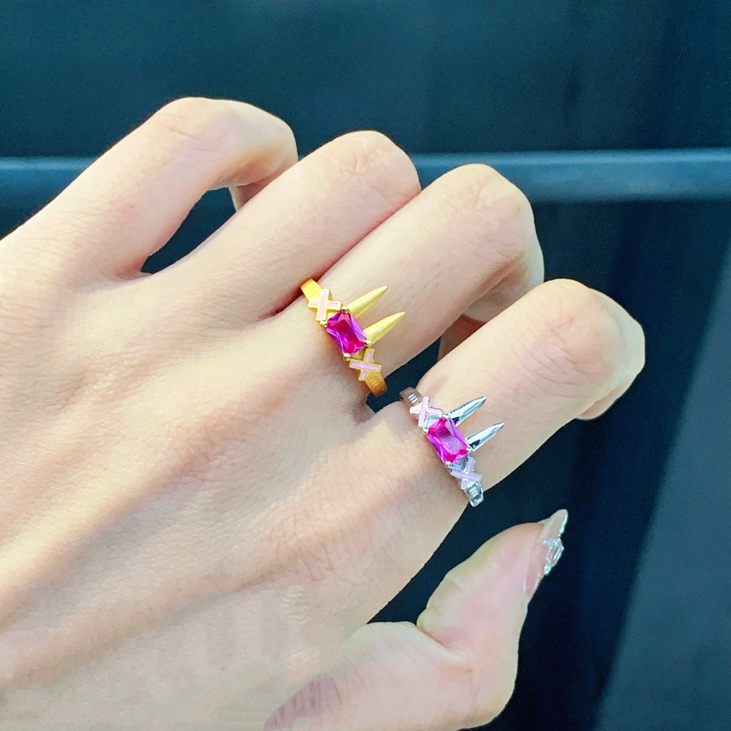 JOJO‘s Rabbit ring