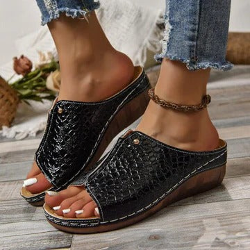 Chic Women's Sandals