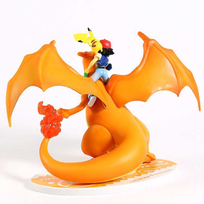 Ash Ketchum & Charizard / Charizard Lizardon Collectible Figure Pokemon