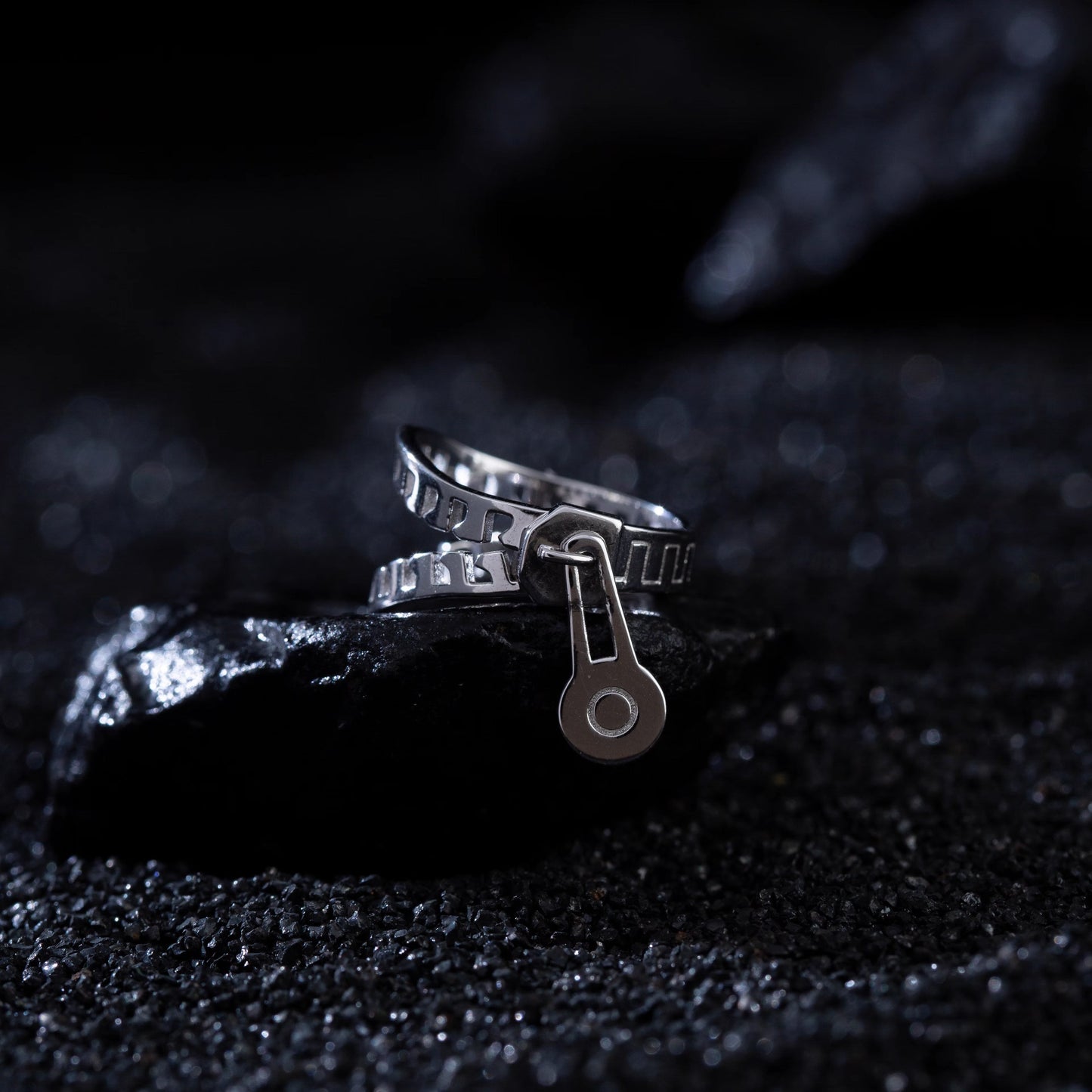 JOJO‘s 925 Silver Gold-Plated Original Design Zipper Ring
