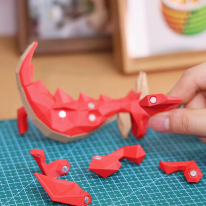 Charizard Plastic Sculpture Model - Pokémon Red Edition