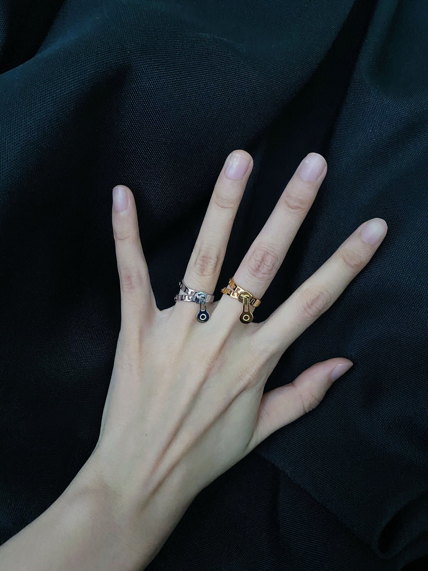 JOJO‘s 925 Silver Gold-Plated Original Design Zipper Ring