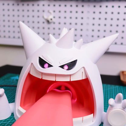 Gigantamax Gengar wireless charger