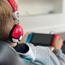 Pokémon Poke Ball Teen Wired Headphones