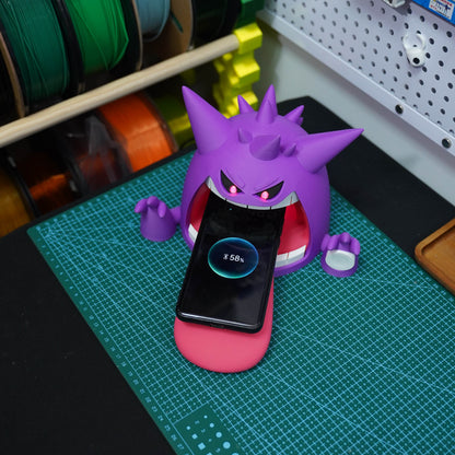 Gigantamax Gengar wireless charger