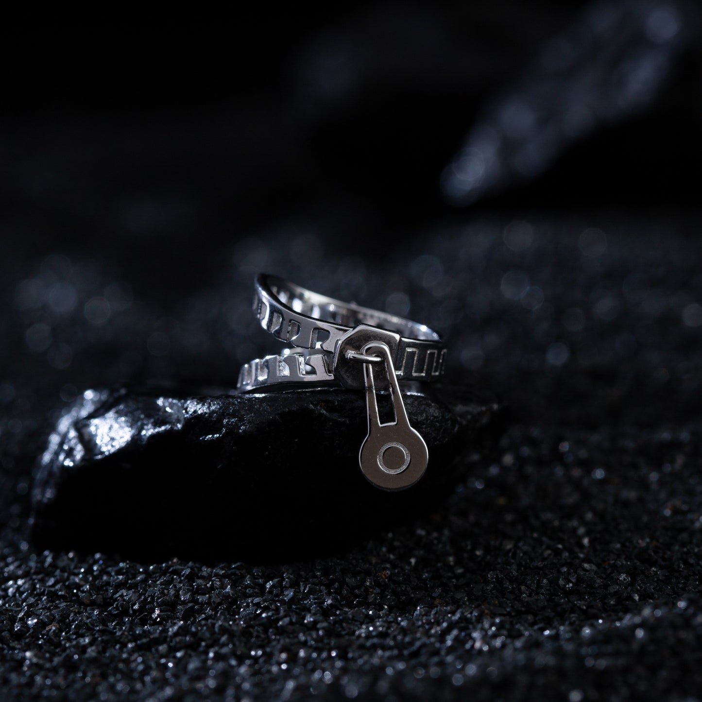 JOJO‘s 925 Silver Gold-Plated Original Design Zipper Ring