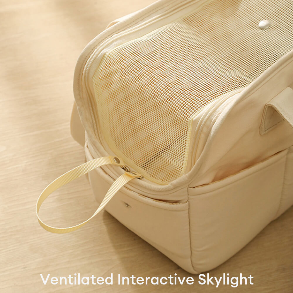 Stylish Plaid Travel-Friendly Dog & Cat Carrier Bag