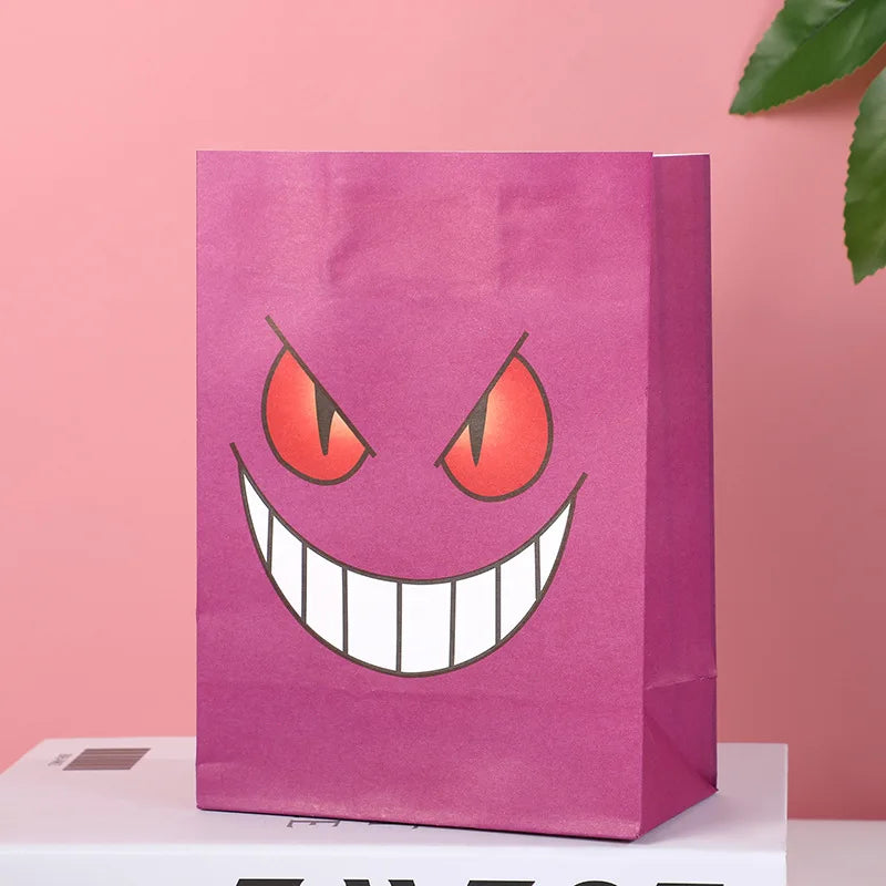 10 pcs. Gift bags in Pokemon look (various designs, approx. 8cm)
