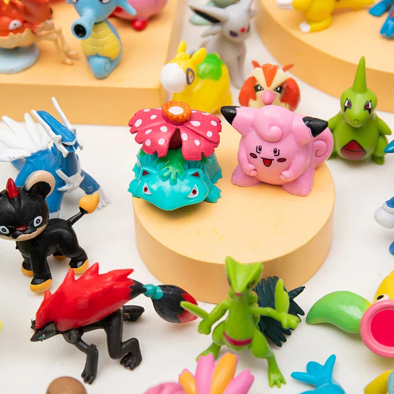 20 large (approx. 4-6cm) Pokemon figures in a gift box