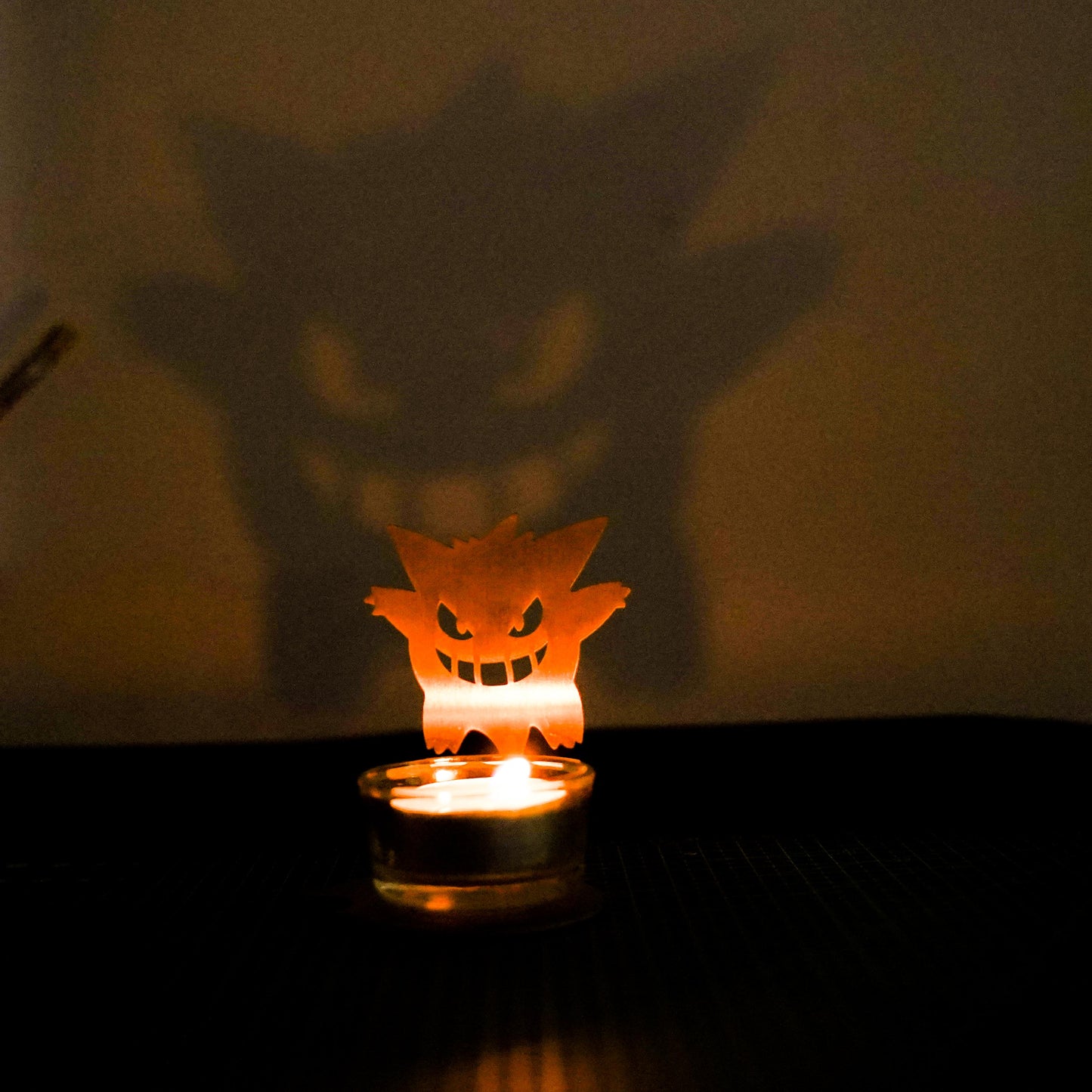 Gengar&Pikachu Wooden  projection candlestick