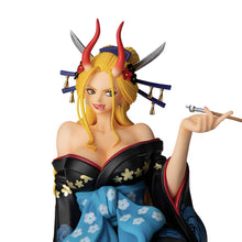 One Piece Figure - Black Maria Ichiban Kuji EX Girl's Collection