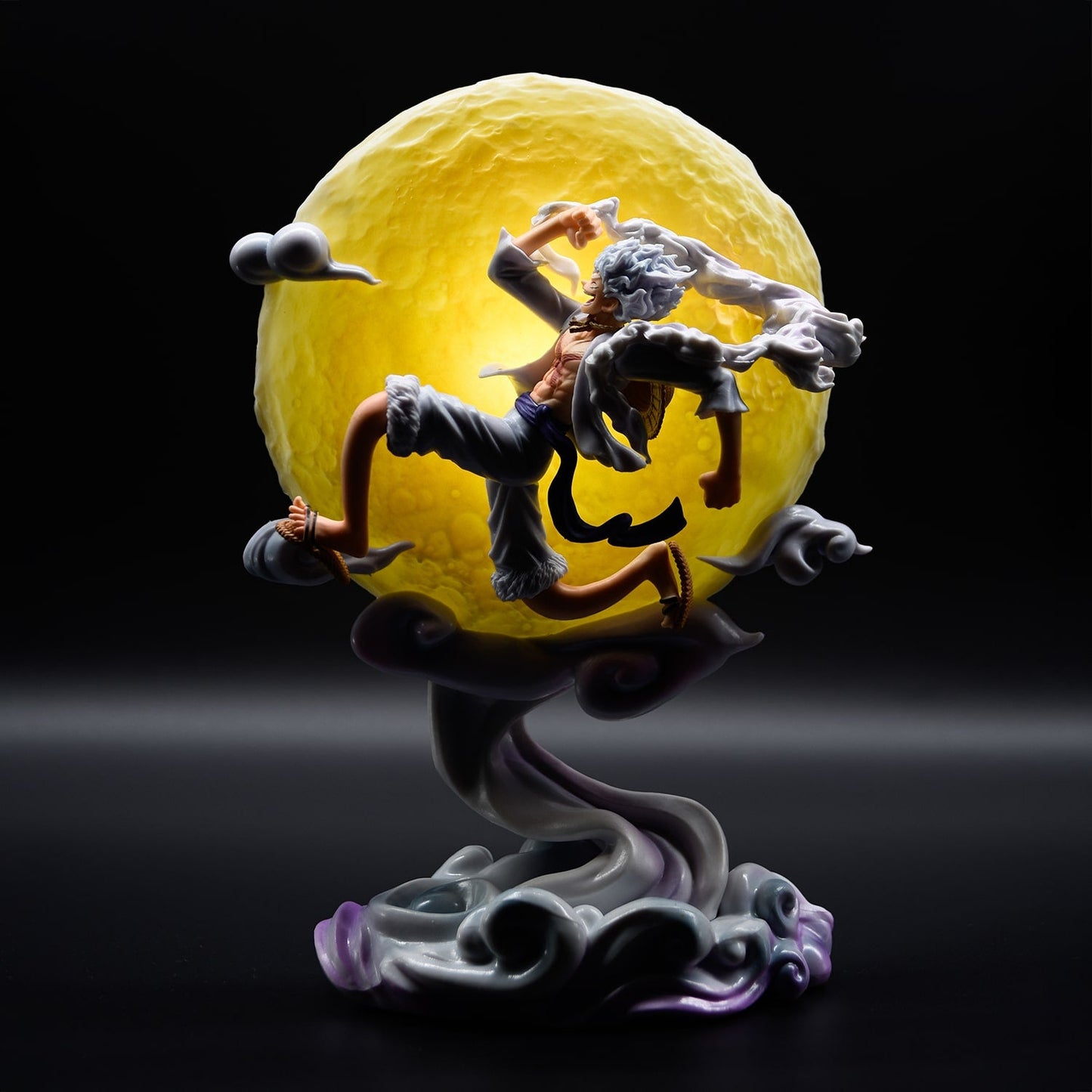 One Piece Figure - Luffy Gear 5 Moon LED