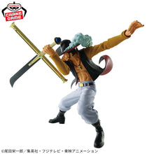 Figurine One Piece - Dracule Mihawk Battle Record