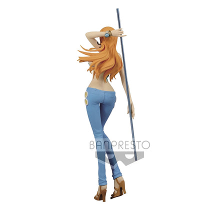 Figurine One Piece - Nami Glitter&Glamours Light Ver. B