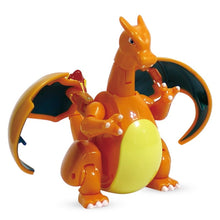Charizard / Charizard Game Figure with Pokeball Pokemon Toy Set